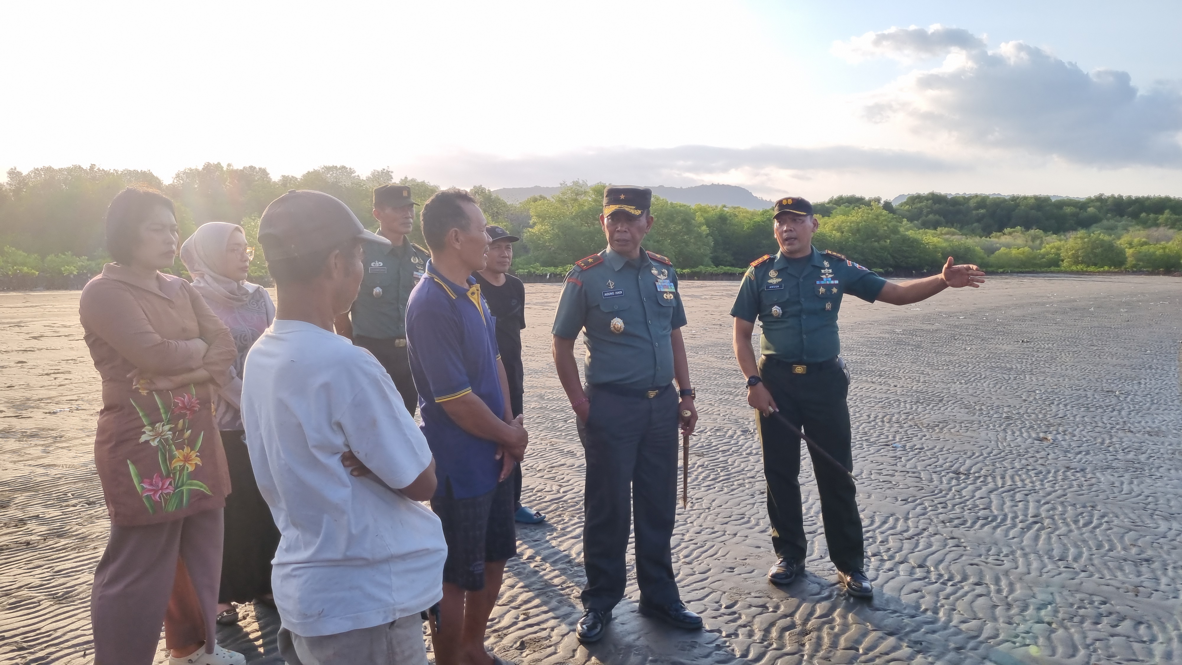  CV. Putra Bahari Milk Fish Bali received a visit from Danrem 163/Wira Satya Colonel Inf Ida I Dewa Agung Adi Saputra, S.H and his staff to review the Milkfish Cultivation Pilot Project